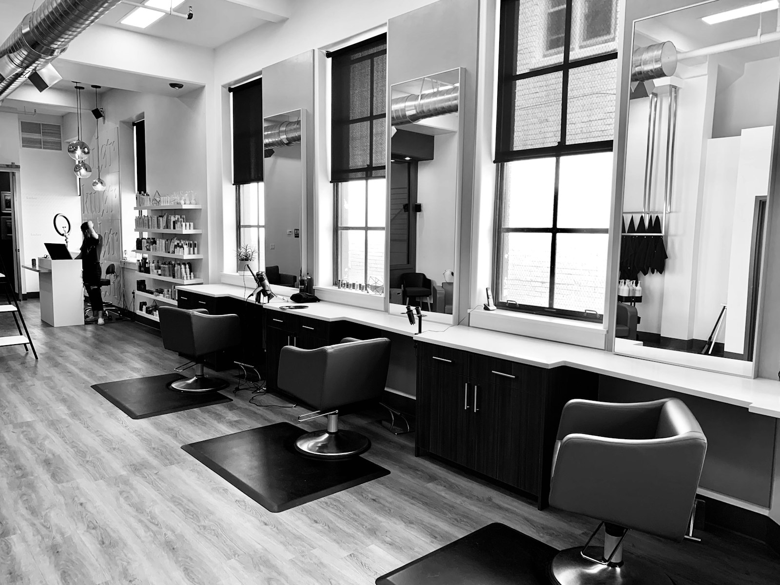 Glam Nail and Beauty Salon interior