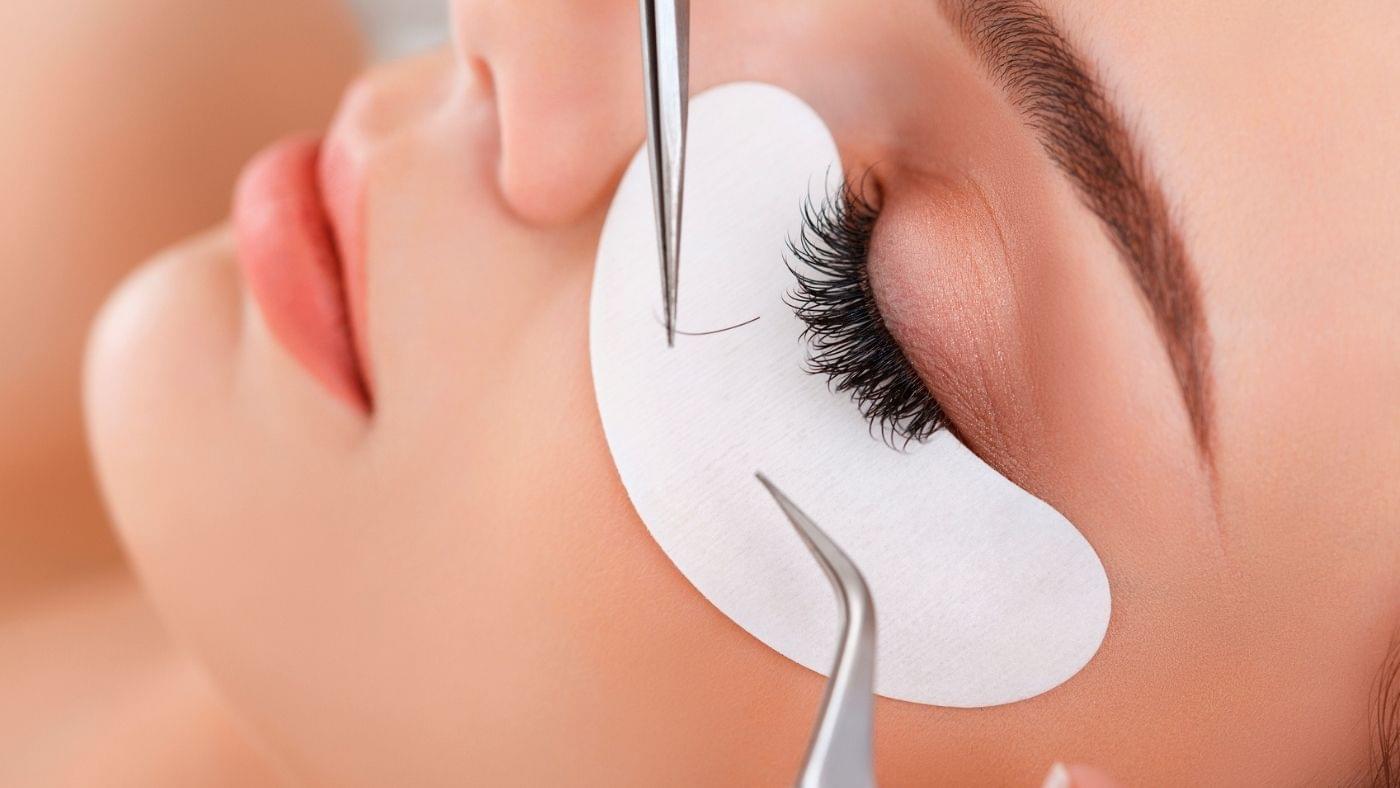 INDIVIDUAL & SEMI PERMANENT EYELASHES, SPRAY TAN