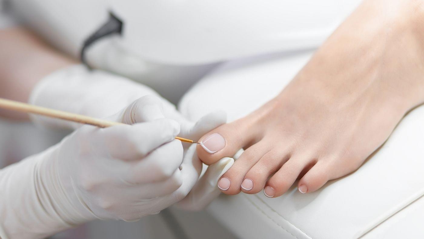Pedicure’s complete Ladies & Gentlemen Glam Pedicure